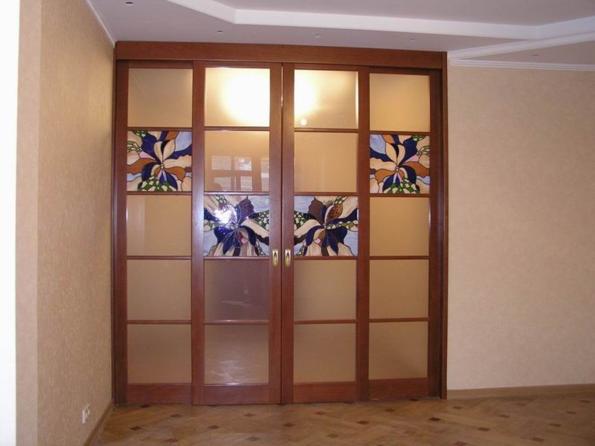 Перегородка с цветными стеклянными вставками Могилёв